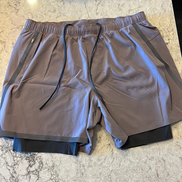 Lululemon Shorts w/ Liner (XL)